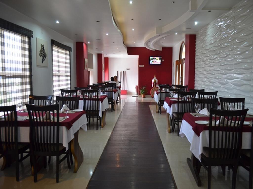 Hotel Rajdhani Regency Guwahati Eksteriør billede