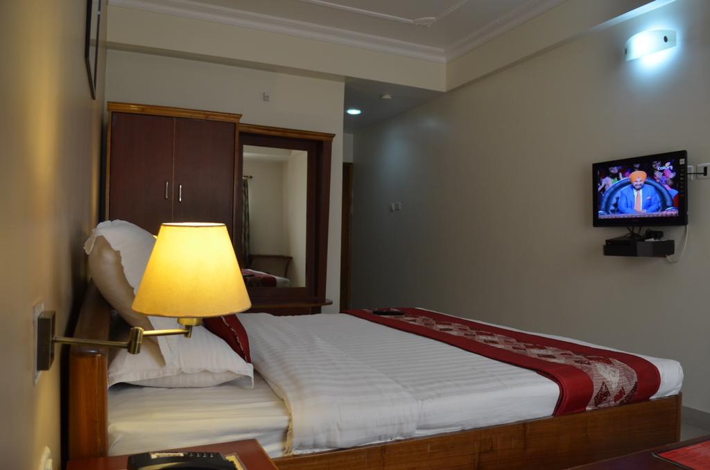 Hotel Rajdhani Regency Guwahati Værelse billede